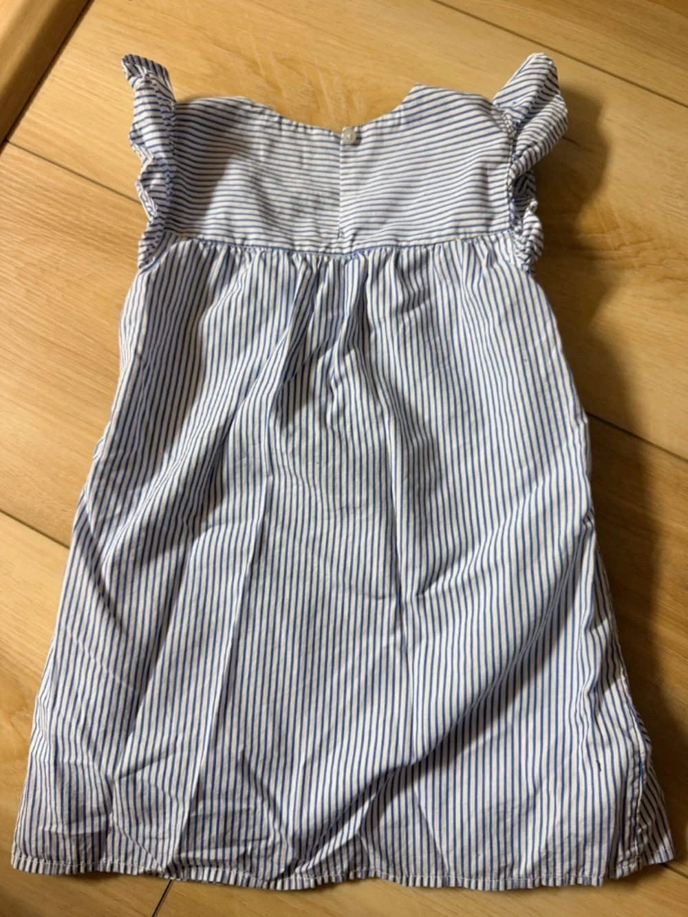 Vineyard vines dress